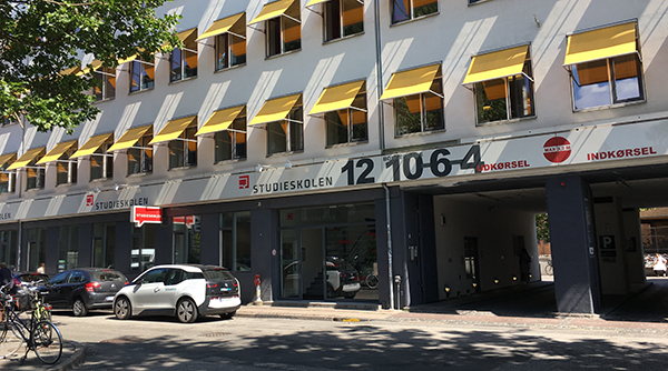 Studieskolens facade